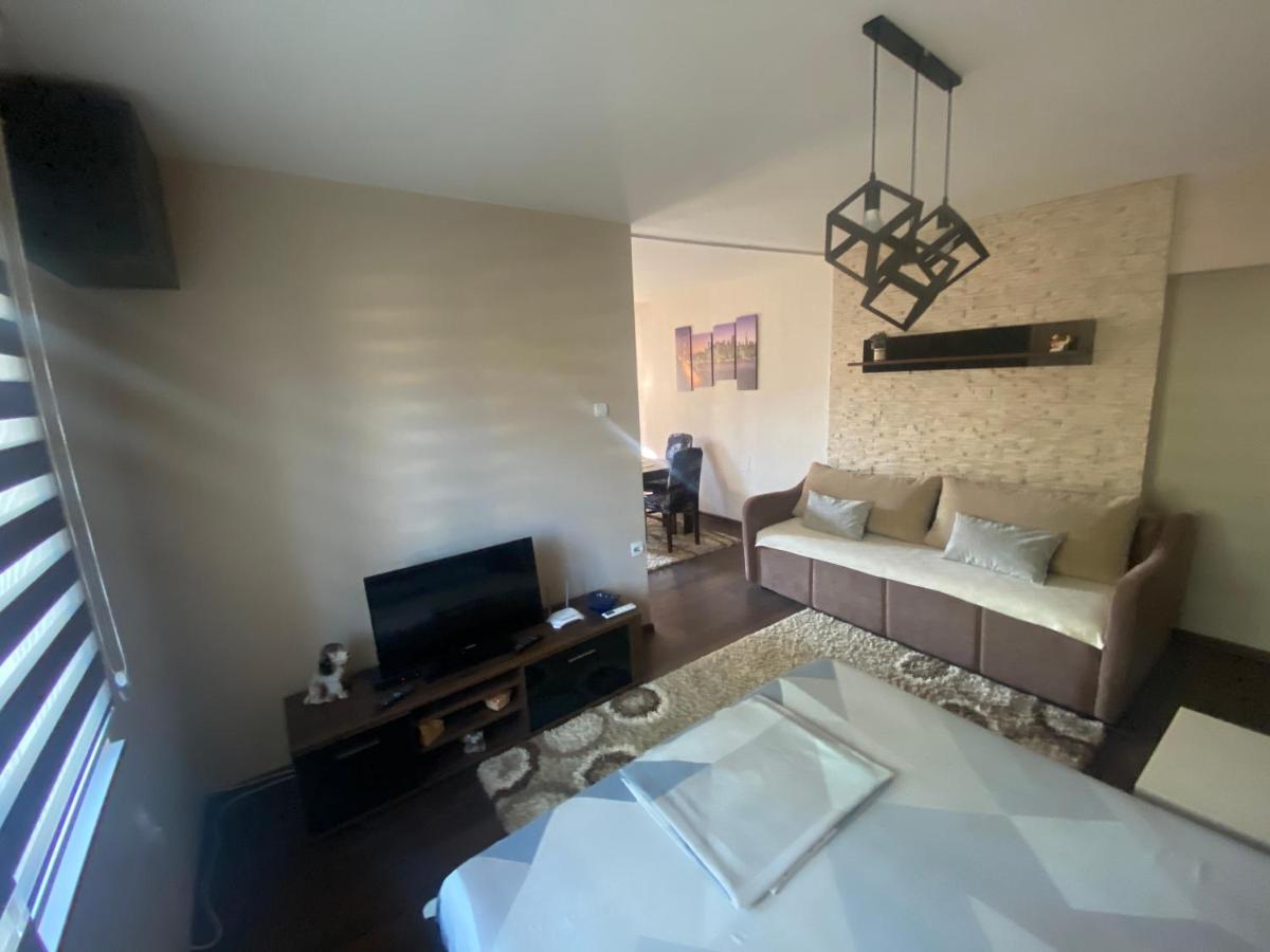 Arni Apartments Donja Vrezina Dış mekan fotoğraf